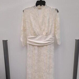 KIYONNA Amour Ivory allver stretch Lace Wedding Dress Size 10-12